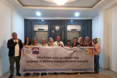 Pelaksanaan Uji Kompetensi Dengan Skema Jenjang III Bidang Kewirausahaan Industri. Yang Dilaksanakan Pada 25 s.d 26 April 2025 Di Universitas Potensi Utama